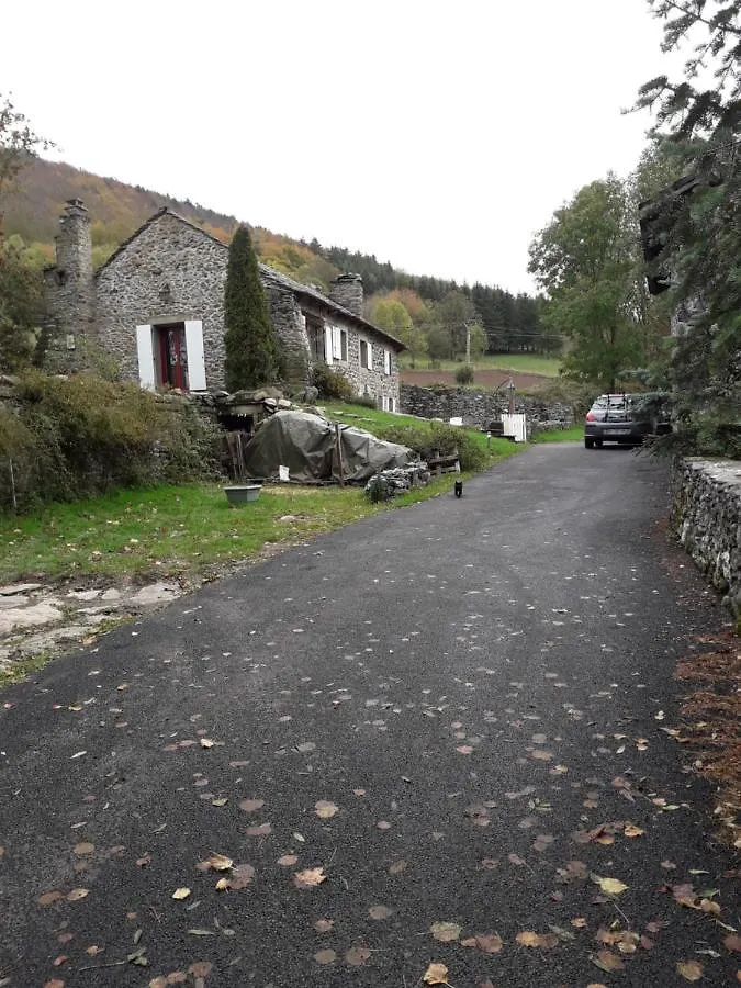 La Rose De Mortessagne Bed & Breakfast Saint-Julien-du-Pinet France